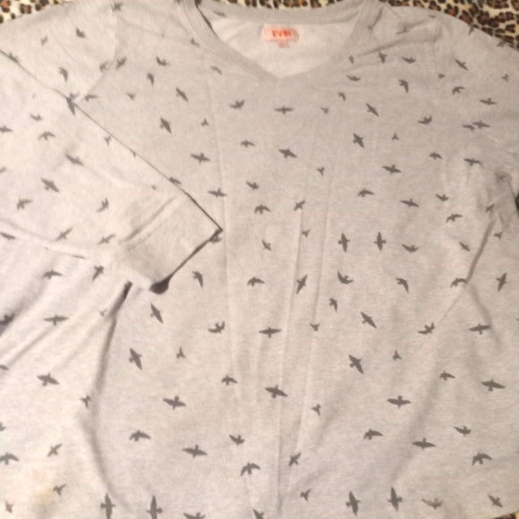 Plus Size Sweatshirt, Women's 3X - Picture 2 of 2